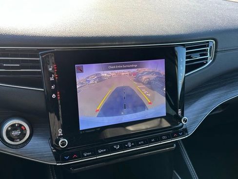 Used 2024 Jeep Wagoneer L Series III w/ Flexible Seating Group image 29