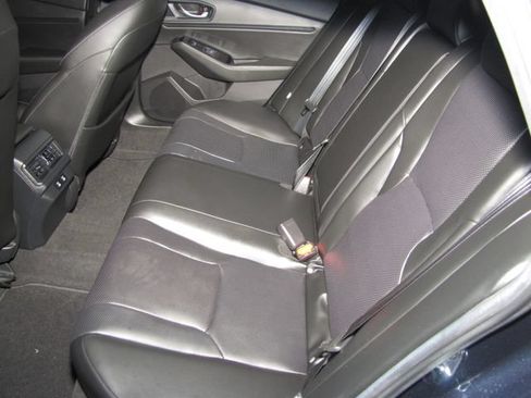 Used 2025 Honda Accord Touring image 12