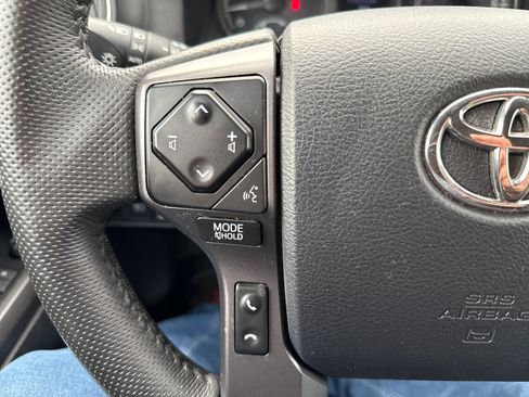 Used 2023 Toyota Tacoma TRD Off-Road AWD/4WD image 23