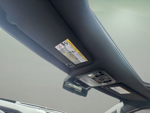 Used 2023 Toyota Tundra Platinum w/ Advanced Package image 21