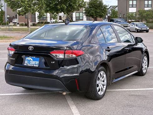 Used 2023 Toyota Corolla LE FWD image 6