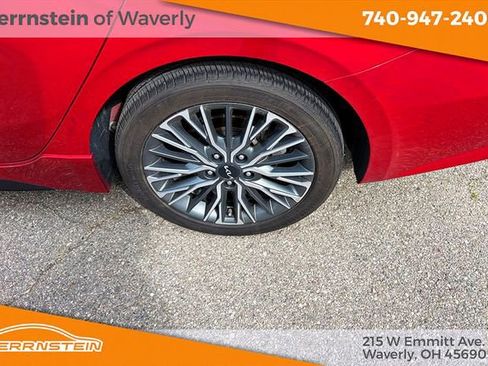 Used 2024 Kia Forte GT-Line w/ GT-Line Premium Package FWD image 19