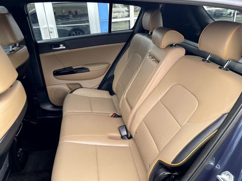 Used 2018 Kia Sportage SX image 10