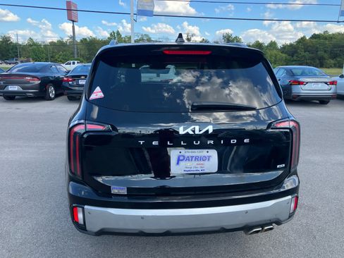 Used 2023 Kia Telluride EX image 6