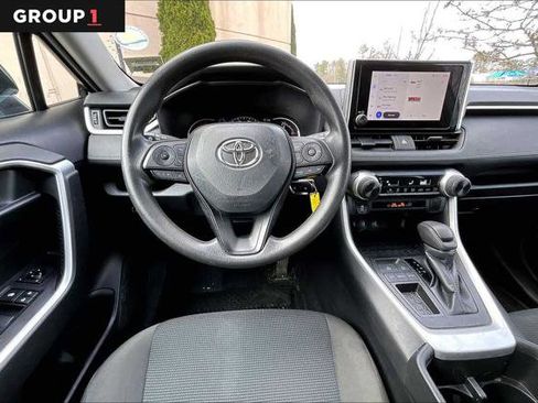 Certified 2023 Toyota RAV4 LE FWD image 6