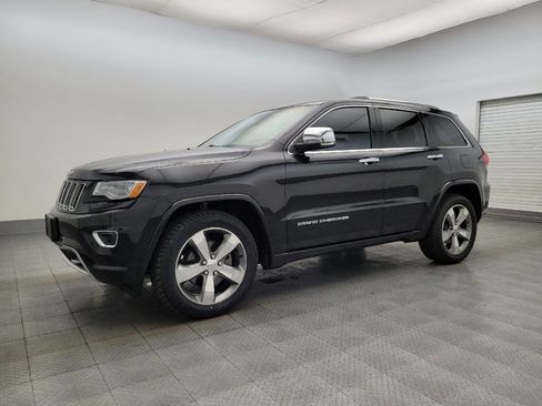Used 2016 Jeep Grand Cherokee Overland image 2