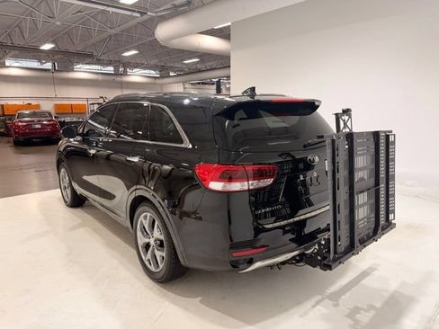Used 2017 Kia Sorento SX AWD/4WD image 6