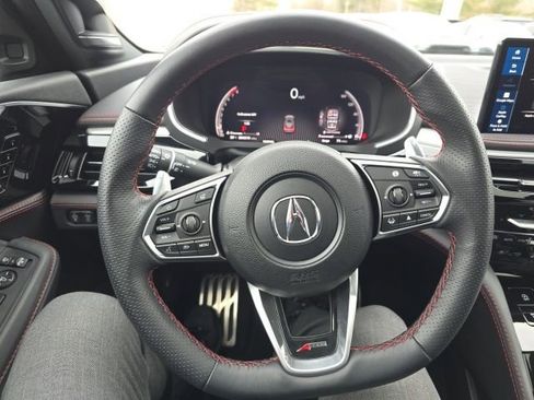 Used 2026 Acura MDX A-Spec image 17