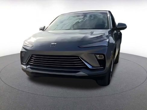 Used 2025 Buick Envista Preferred image 7