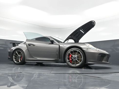 Used 2018 Porsche 911 GT3 RWD image 35