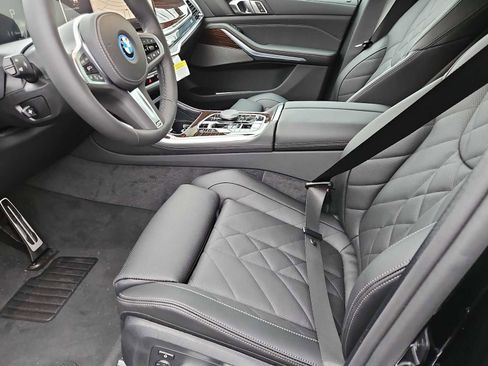 New 2026 BMW X5 xDrive50e w/ M Sport Package image 14