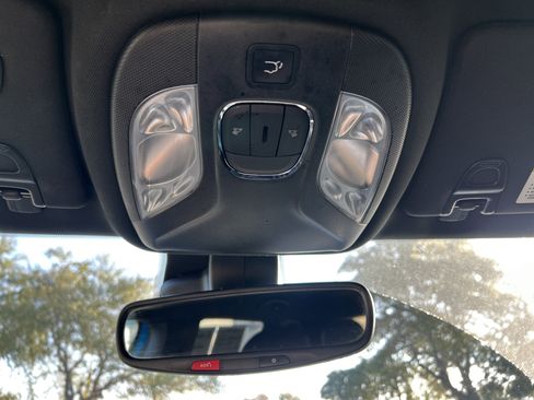 Used 2024 Jeep Compass Latitude w/ Convenience Group image 48