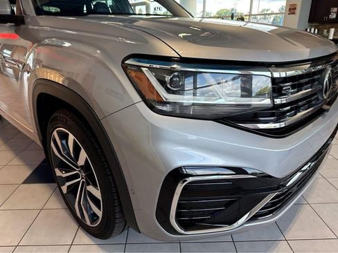 Used 2020 Volkswagen Atlas Cross Sport SEL Premium R-Line AWD/4WD image 5