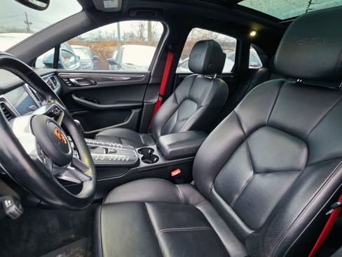 Used 2018 Porsche Macan GTS w/ Premium Package Plus AWD/4WD image 10