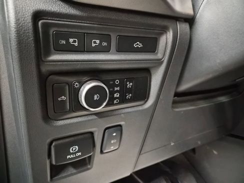 Used 2023 Ford F150 Raptor w/ Raptor Carbon Fiber Package image 18