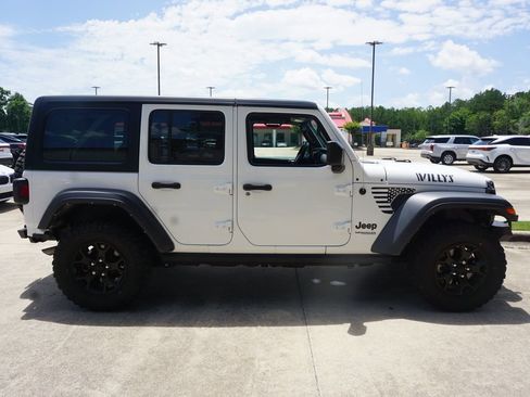 Used 2022 Jeep Wrangler Unlimited Sport AWD/4WD image 22