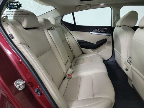 Used 2019 Nissan Maxima 3.5 SL w/ Floor Mat Group image 17