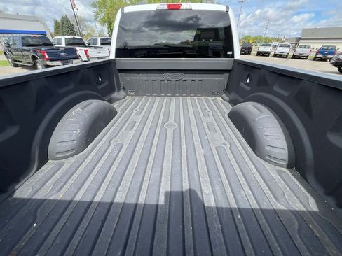 Used 2021 Ford F250 XLT w/ XLT Value Package AWD/4WD image 8