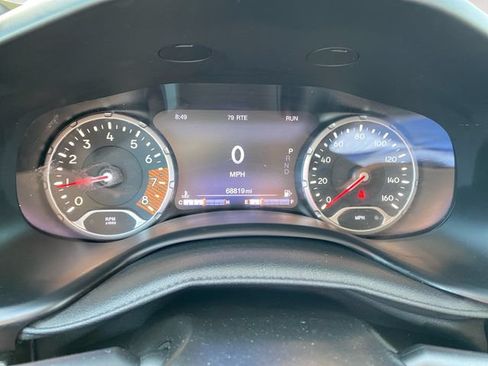 Used 2023 Jeep Renegade Limited AWD/4WD image 21