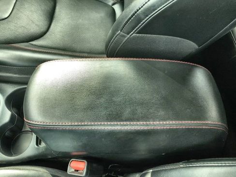 Used 2022 Jeep Cherokee Trailhawk w/ Premium Leather Package image 20