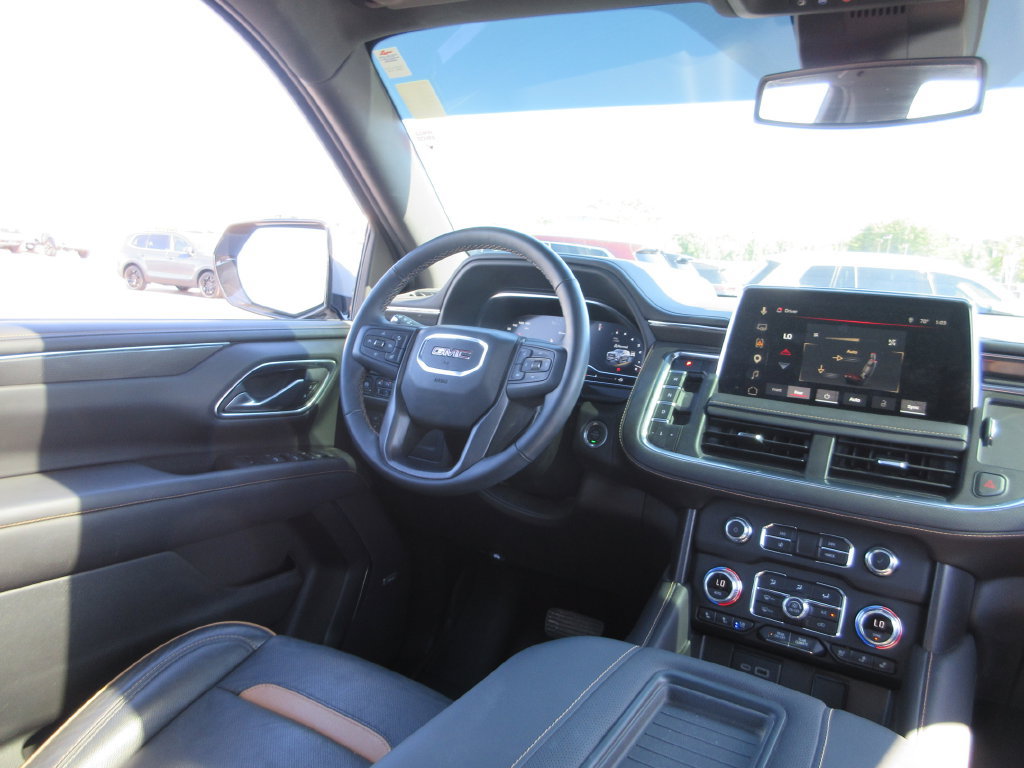Certified 2024 GMC Yukon AT4 w/ Technology Package AWD/4WD image 29