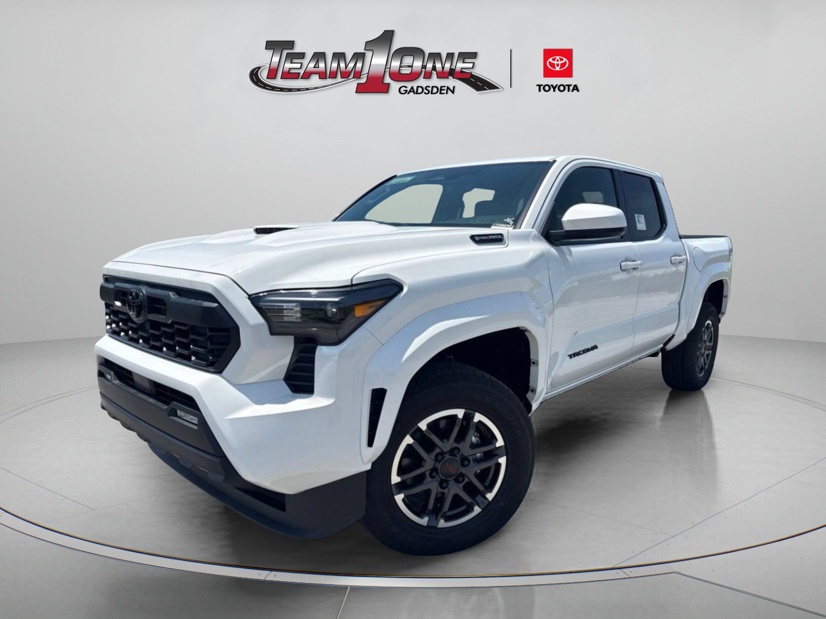 Certified 2026 Toyota Tacoma TRD Sport AWD/4WD image 6