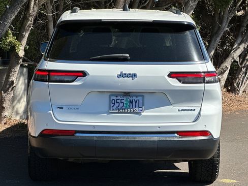 Used 2021 Jeep Grand Cherokee L Laredo w/ Luxury Tech Group I AWD/4WD image 5