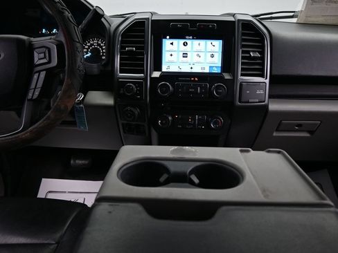 Used 2018 Ford F150 XLT w/ Equipment Group 302A Luxury AWD/4WD image 18