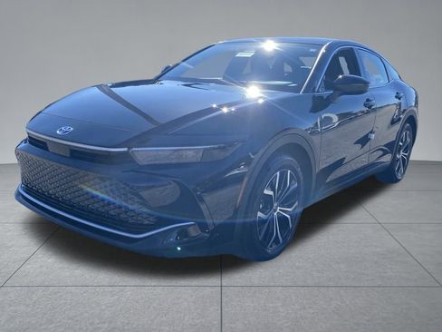 New 2026 Toyota Crown XLE image 2