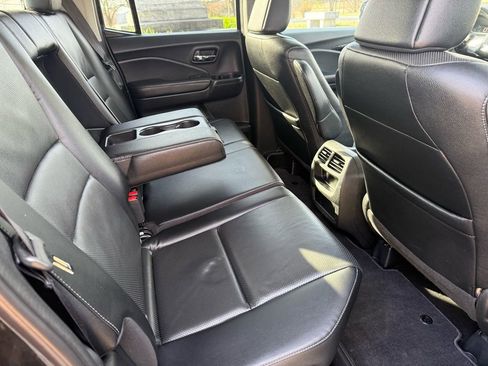 Used 2017 Honda Ridgeline RTL-E image 36