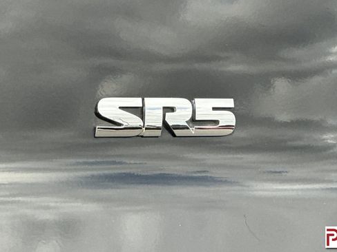 Used 2022 Toyota 4Runner SR5 Premium image 34