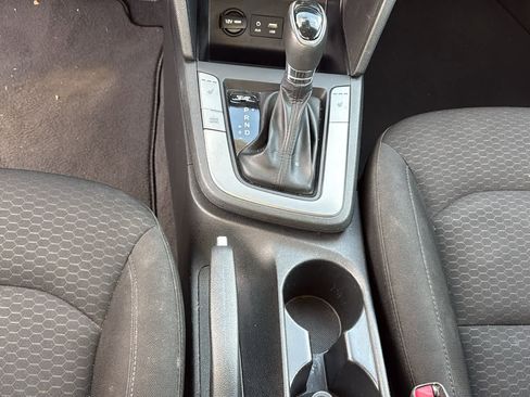 Used 2020 Hyundai Elantra Value Edition w/ Cargo Package (C1) image 20