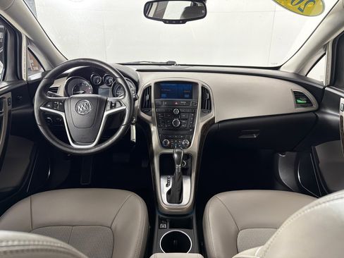 Used 2013 Buick Verano FWD image 23