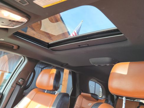 Used 2019 Dodge Durango R/T w/ Blacktop Package image 17