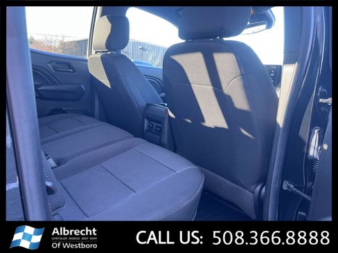 Used 2023 Chevrolet Colorado Trail Boss w/ Technology Package image 16