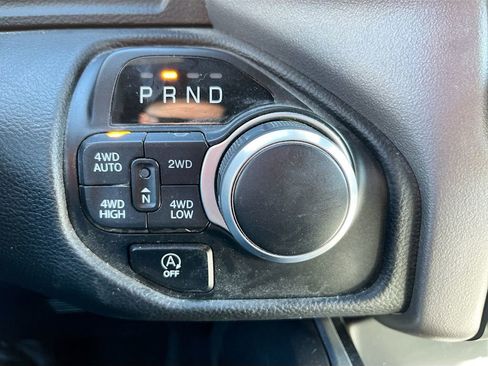 Used 2023 RAM 1500 Big Horn AWD/4WD image 16
