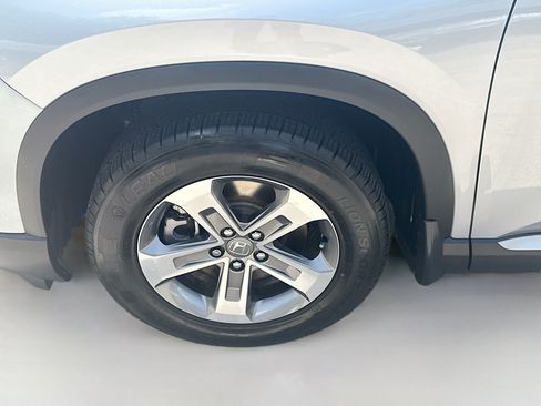 Certified 2024 Honda Pilot EX-L image 36