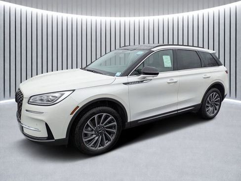 New 2026 Lincoln Corsair Reserve image 6