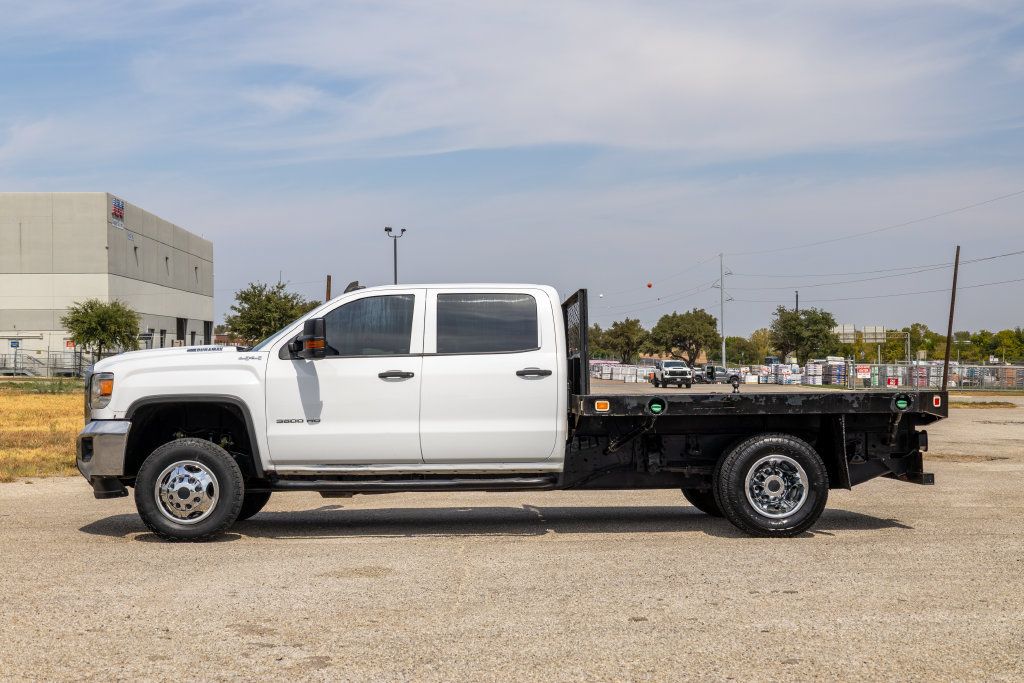 Used 2018 GMC Sierra 3500 4x4 Crew Cab w/ Sierra Convenience Package image 4