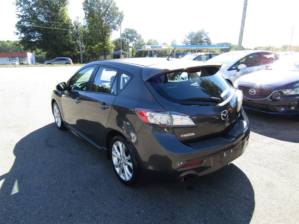 Used 2010 MAZDA MAZDA3 s Grand Touring FWD image 3