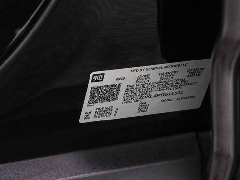 Used 2023 GMC Yukon Denali AWD/4WD image 38