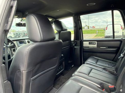 Used 2017 Ford Expedition EL XLT AWD/4WD image 17