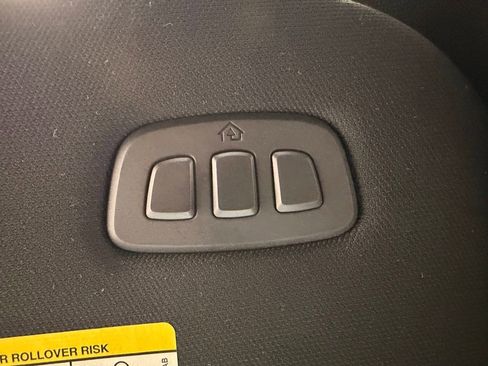 Used 2023 Ford F150 Raptor w/ Blue Interior Package image 54