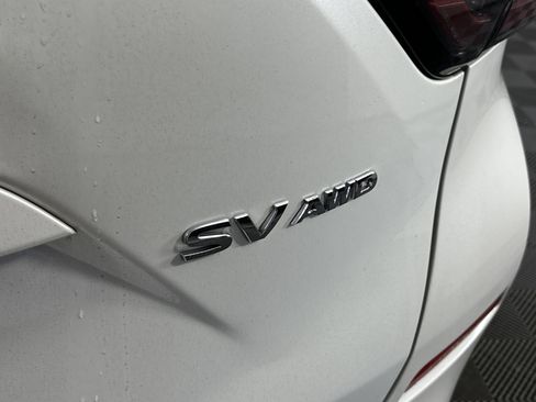 Used 2023 Nissan Murano SV image 16