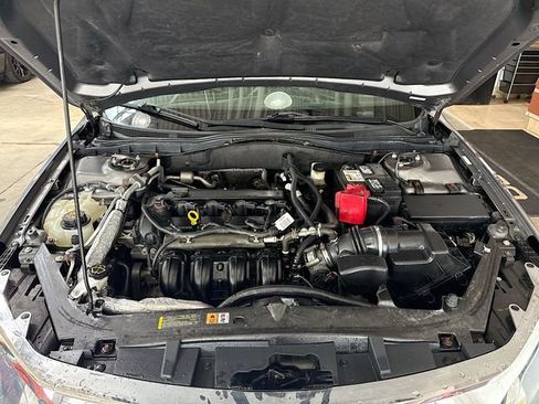 Used 2010 Ford Fusion SE FWD image 23