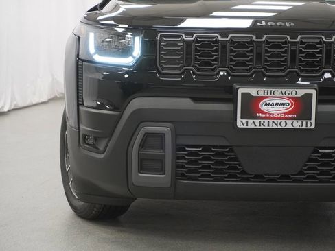 New 2026 Jeep Cherokee Laredo AWD/4WD image 6