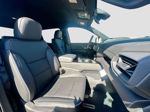 New 2026 Chevrolet Silverado EV LT w/ Plus Package image 28