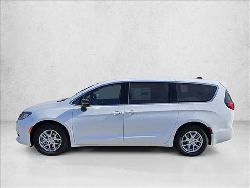 New 2025 Chrysler Voyager LX image 8