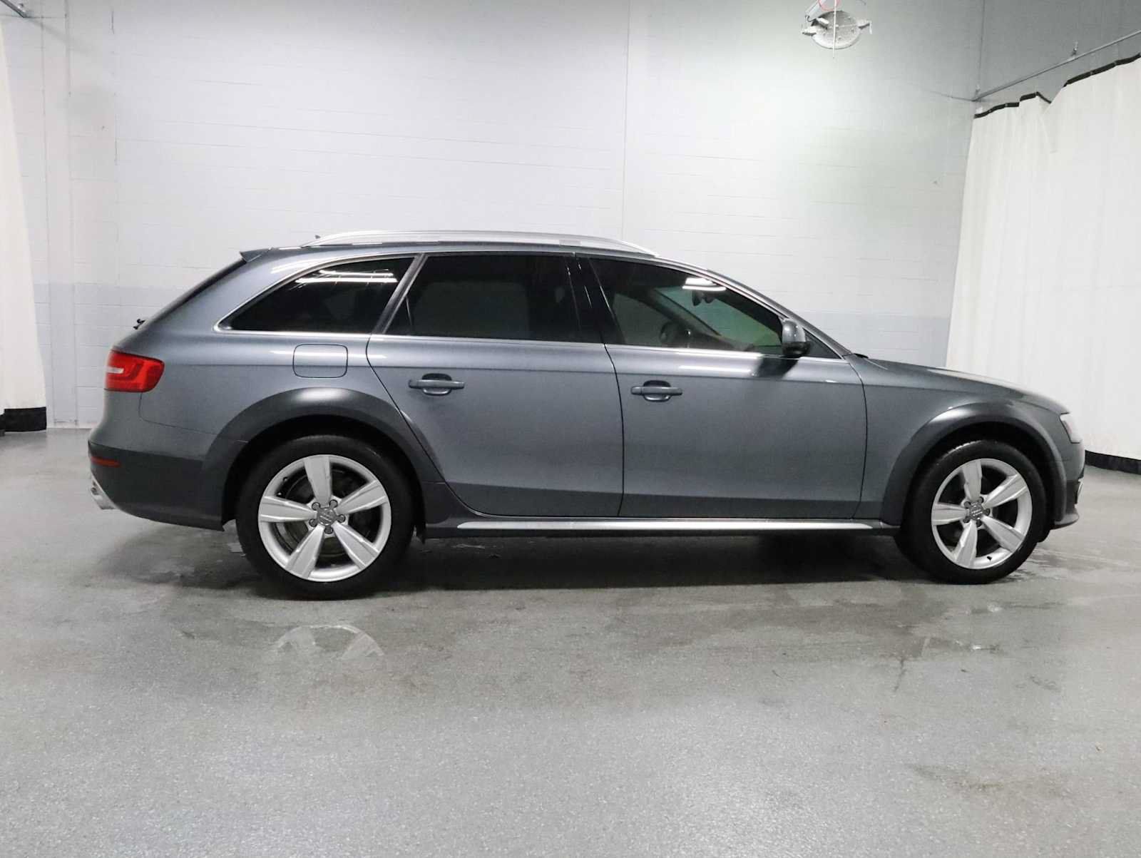 Used 2013 Audi A4 Premium Plus AWD/4WD image 10