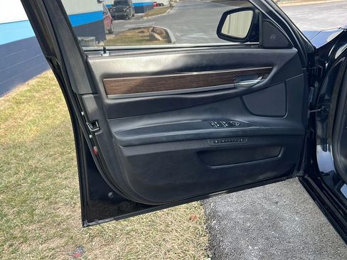 Used 2011 BMW ActiveHybrid 7 Li image 9